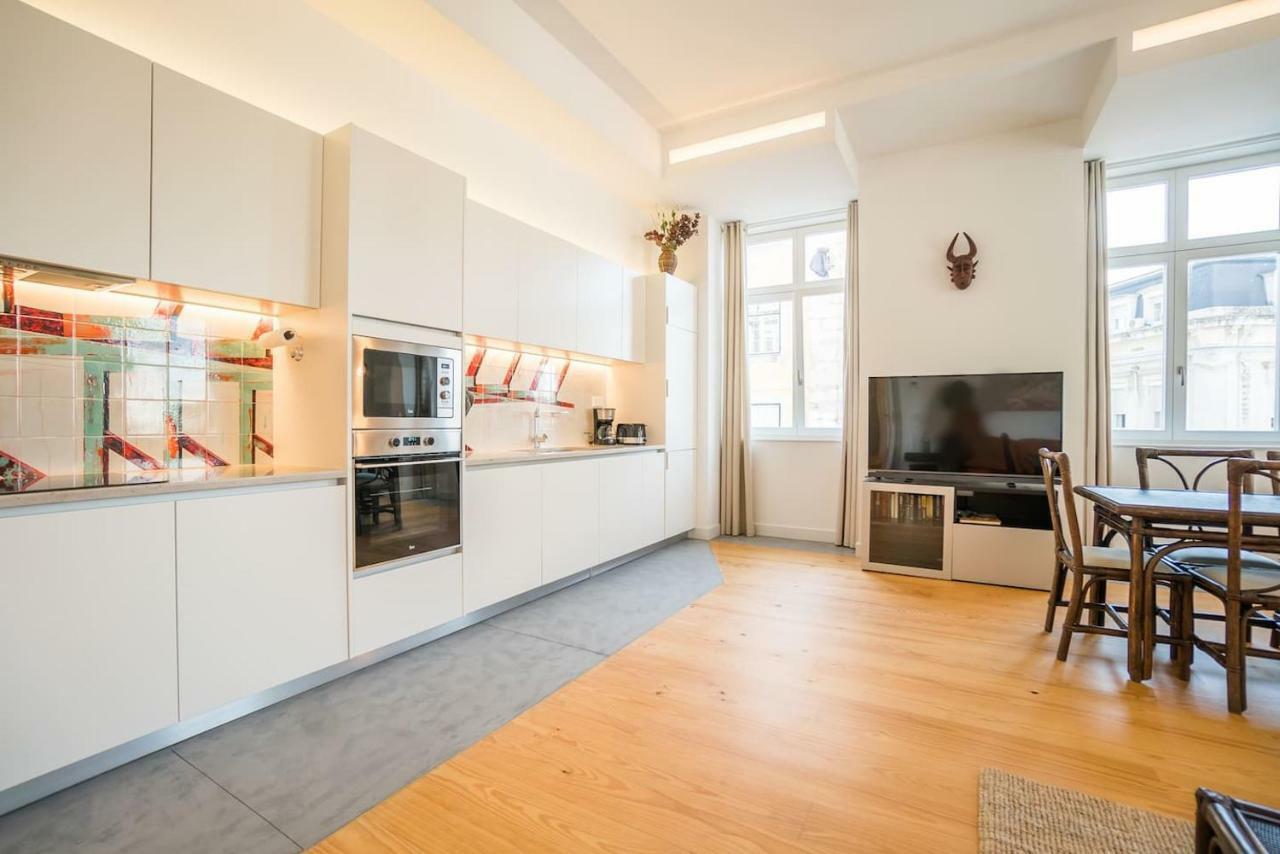 Apartamento Spacious & Bright In Cais Sodre Lisboa