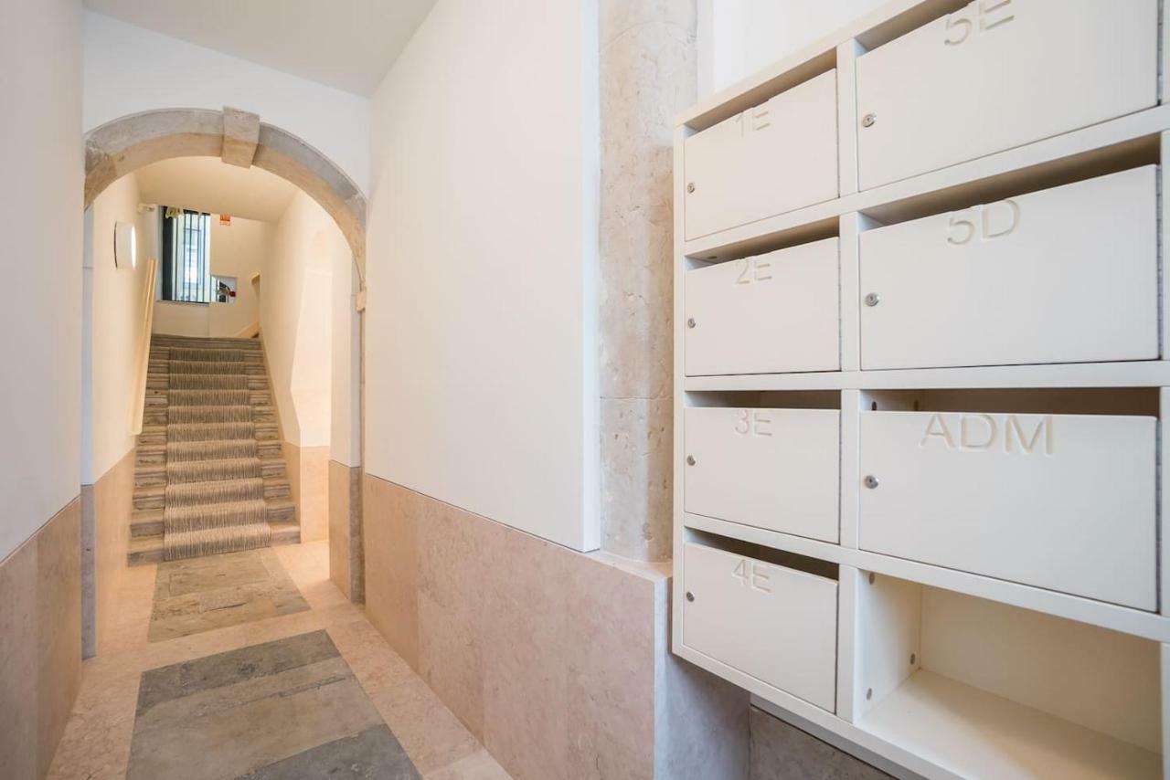 Apartamento Spacious & Bright In Cais Sodre *