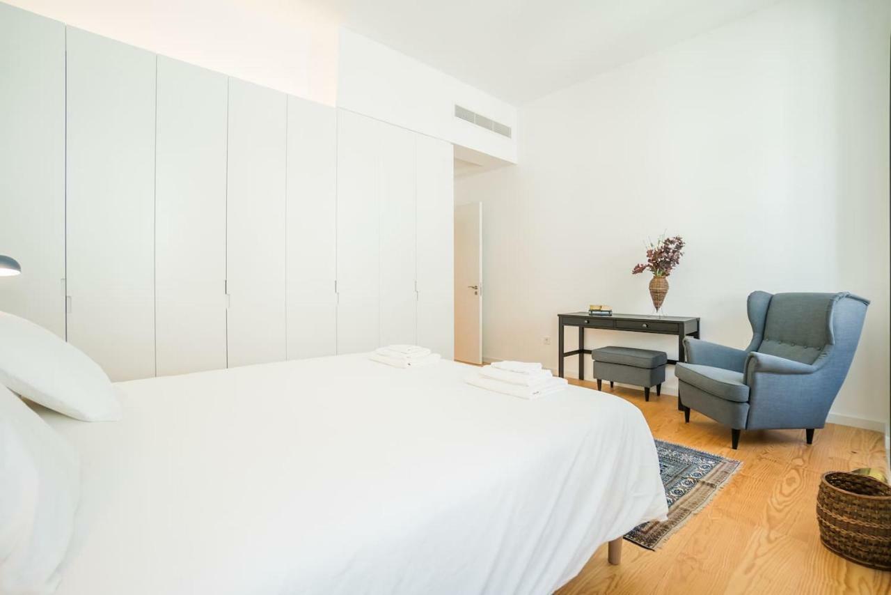 Spacious & Bright In Cais Sodre Apartamento *