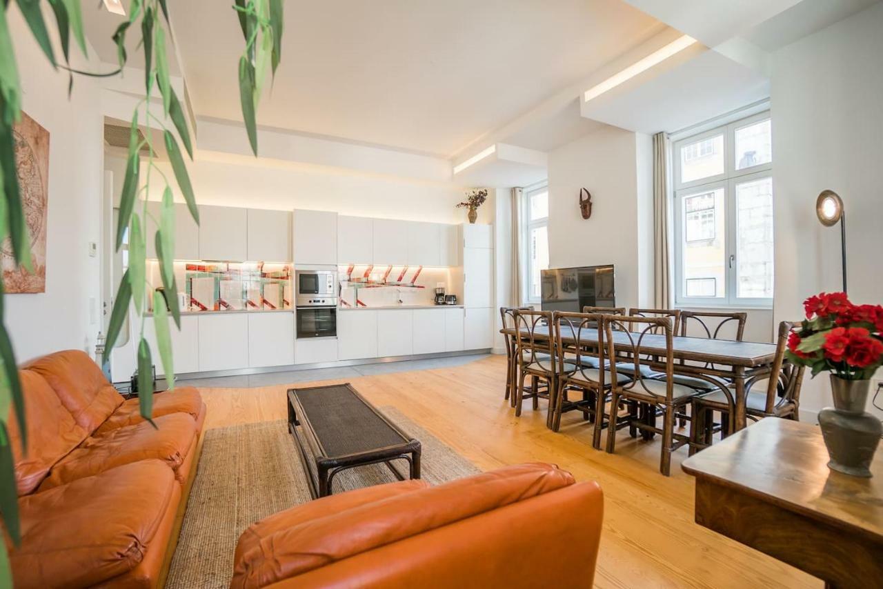 Spacious & Bright In Cais Sodre Apartamento *