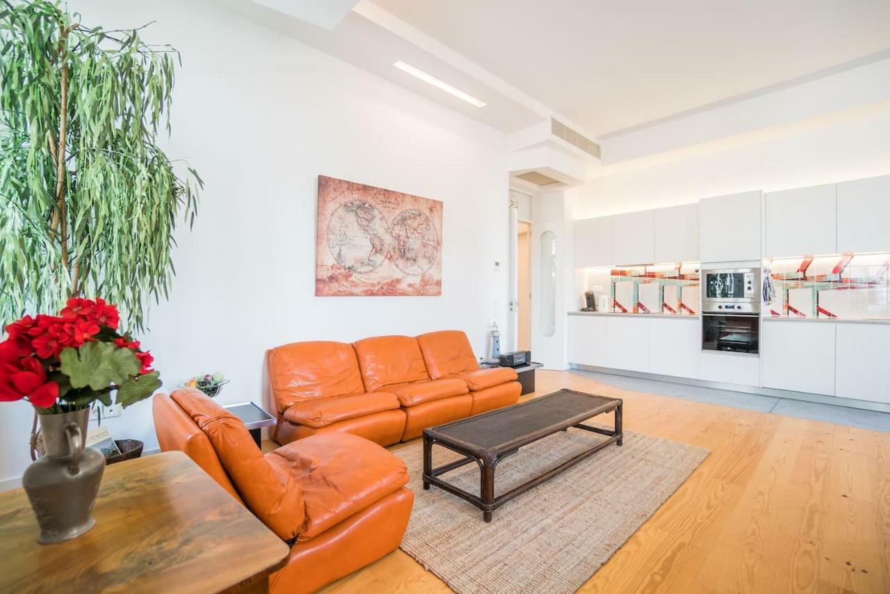 Spacious & Bright In Cais Sodre * Lisboa